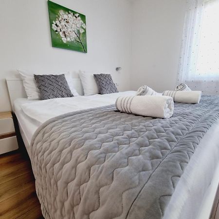 Apartman Maslina Krk Town Extérieur photo